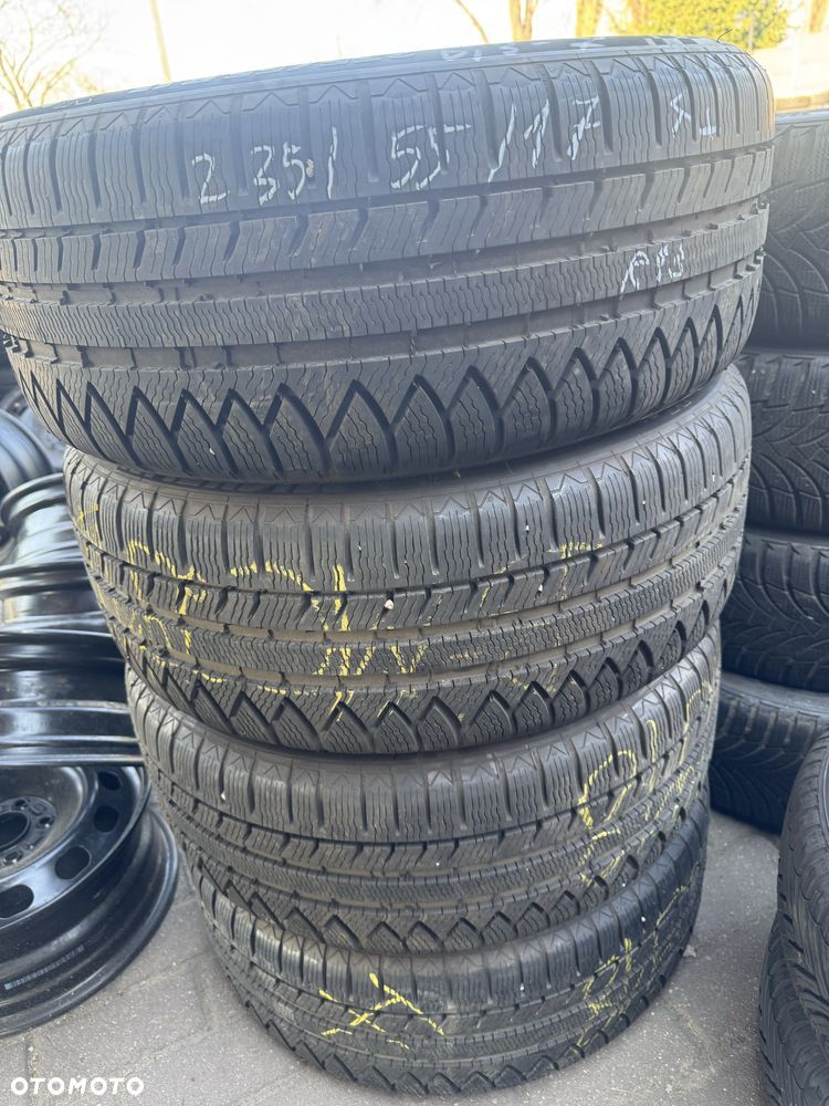 Komplet opon zimowych 235/55/17 MICHELIN Używane F-Vat - 3