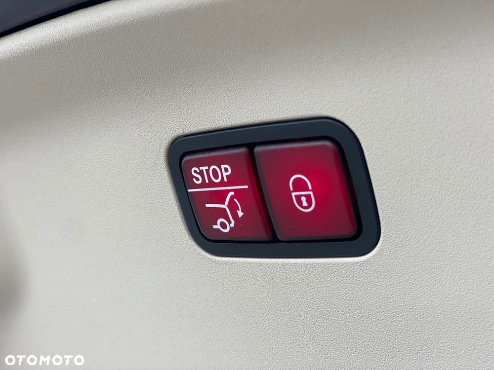 Mercedes-Benz AMG GT - 29