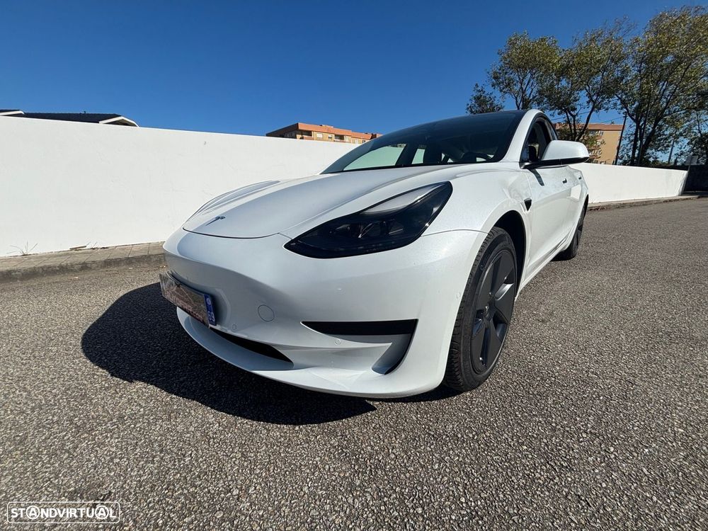 Tesla Model 3 Standard Range Plus RWD - 3