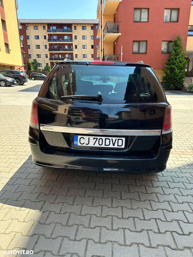 Opel Astra 2.0 TDi Comfort - 11
