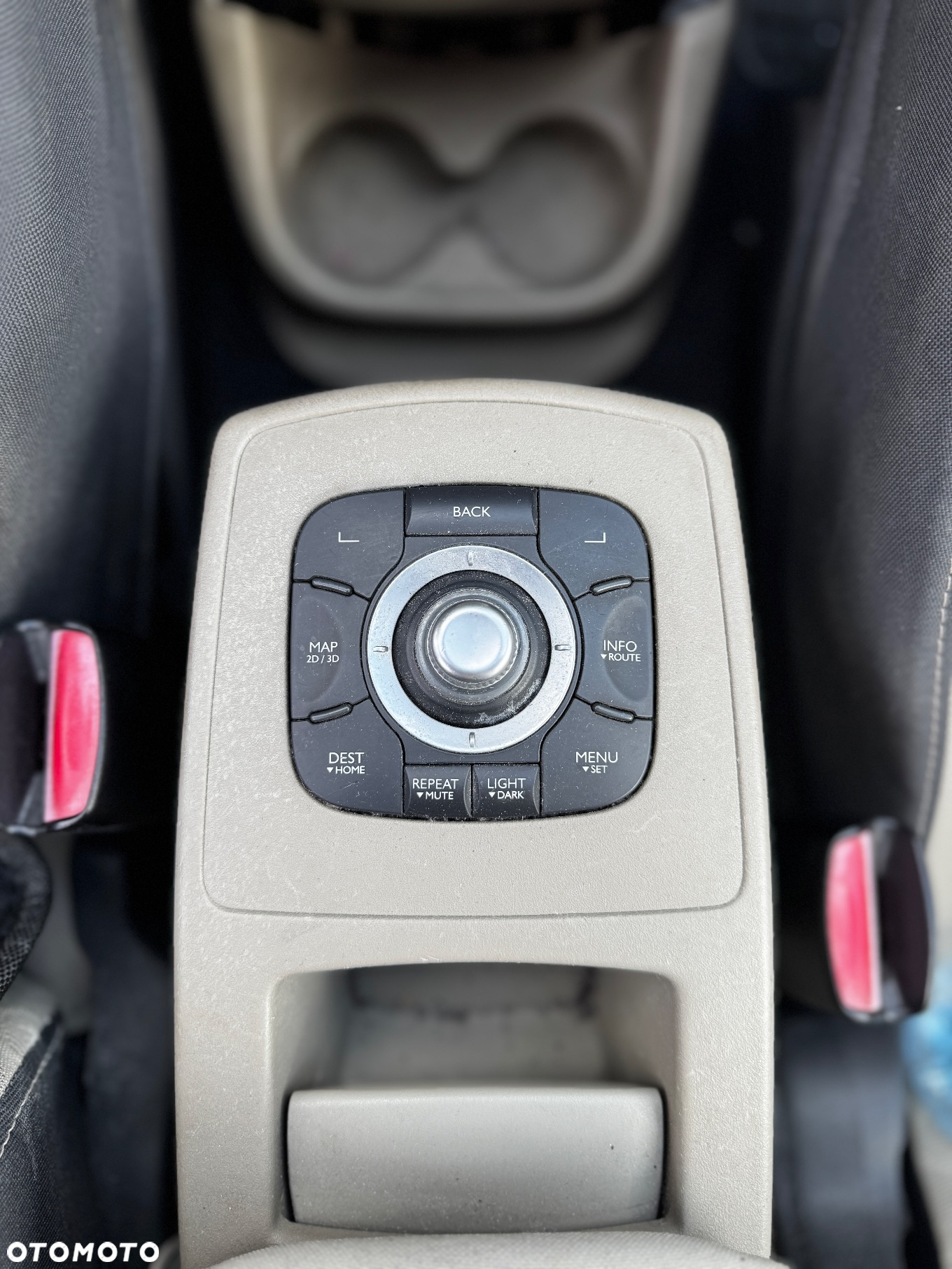 Renault Scenic 1.5 dCi Avantage - 26