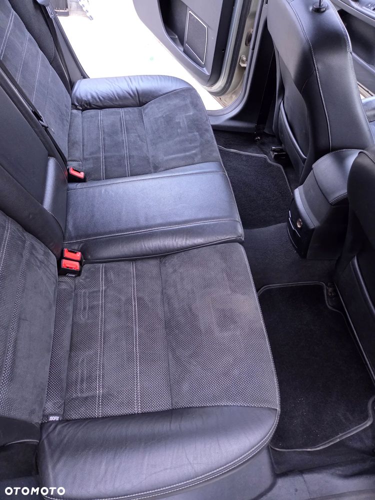 Ford Mondeo 2.0 TDCi Titanium - 9