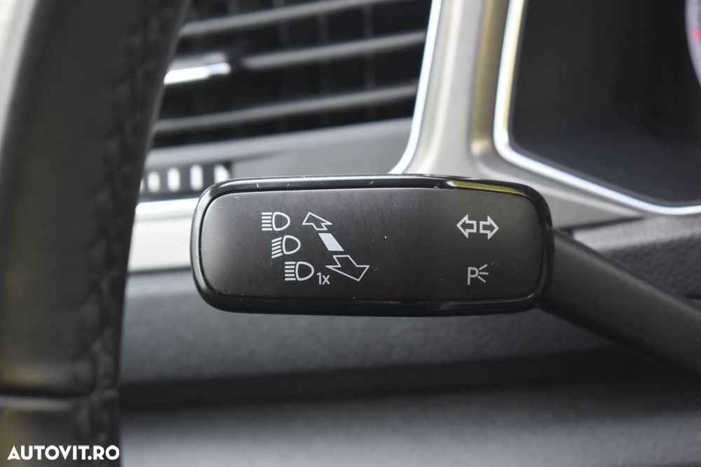 Volkswagen T-ROC 2.0 TDI DSG Design - 35