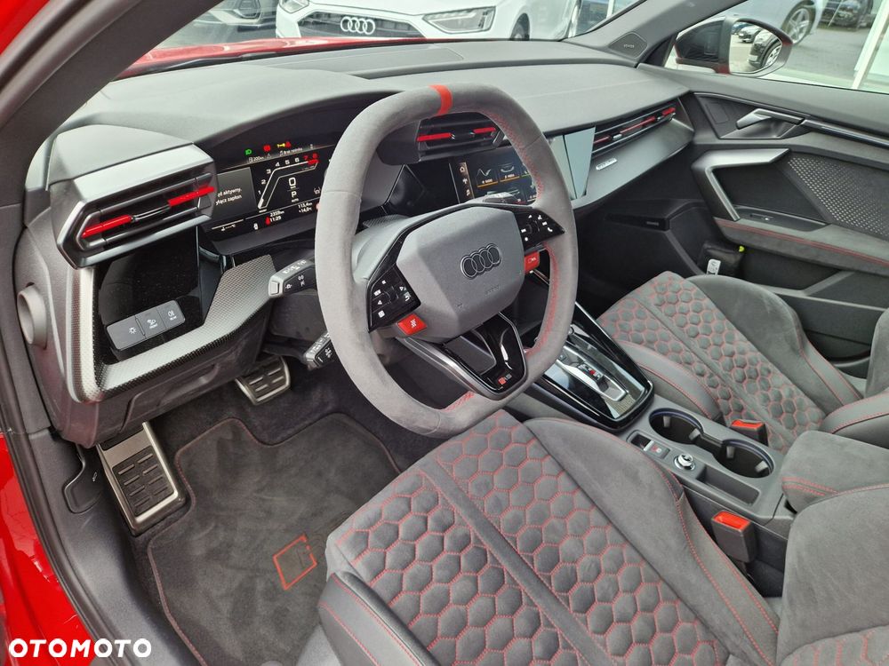 Audi RS3 Sportback TFSI Quattro S tronic - 9