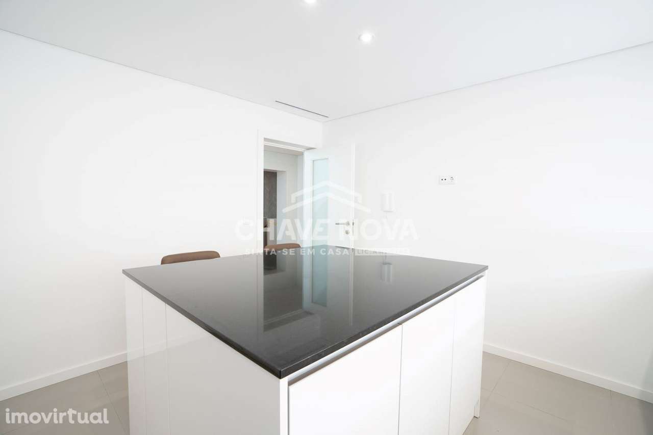 Moradia Geminada T3 na Madalena, Vila Nova de Gaia - Grande imagem: 3/25