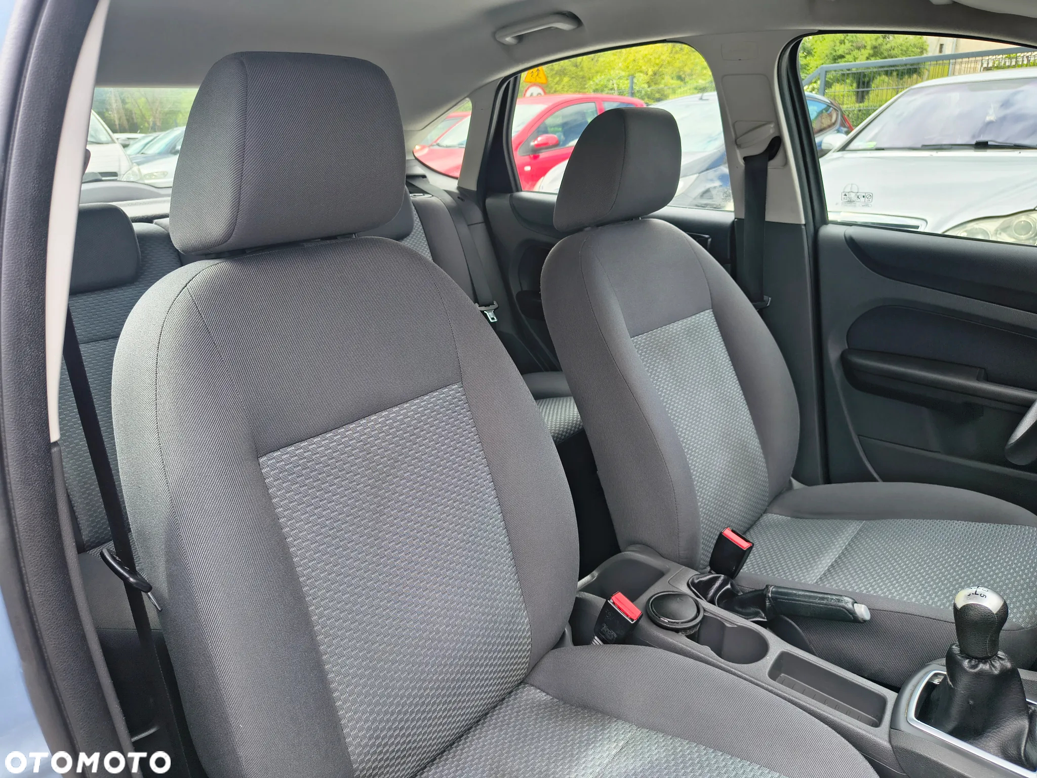 Ford Focus 1.6 Ti-VCT Style - 25