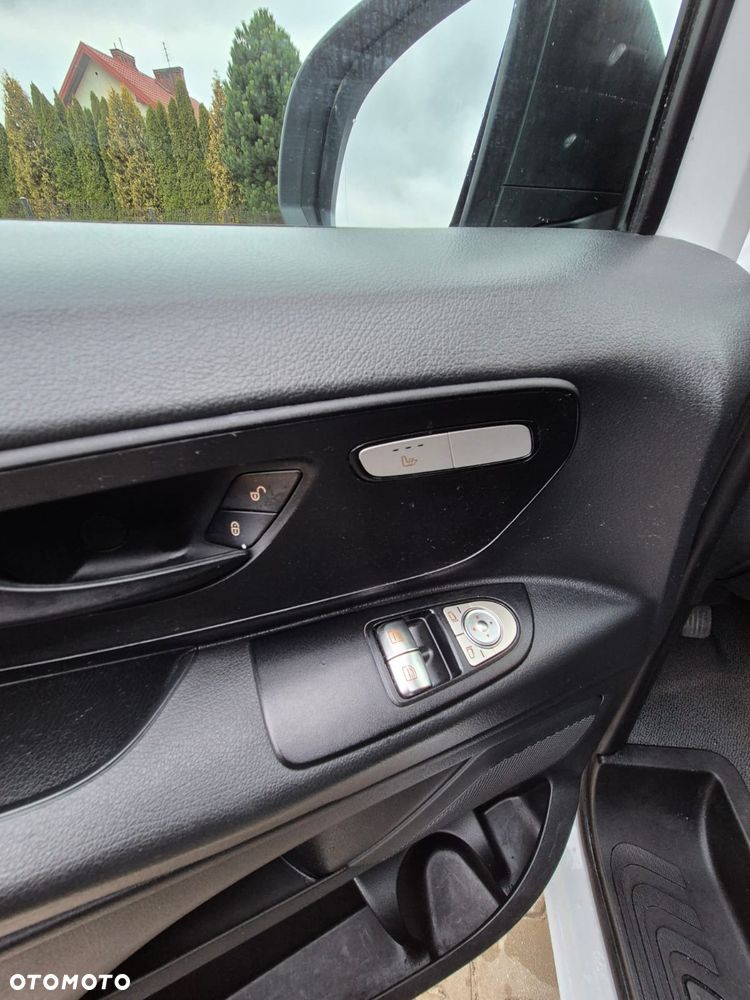 Mercedes-Benz Vito 2,2CDI ExtraLong 6osób Brygadówka Super stan - 13