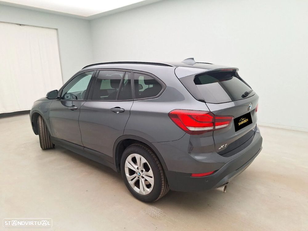 BMW X1 xDrive25e Advantage - 4