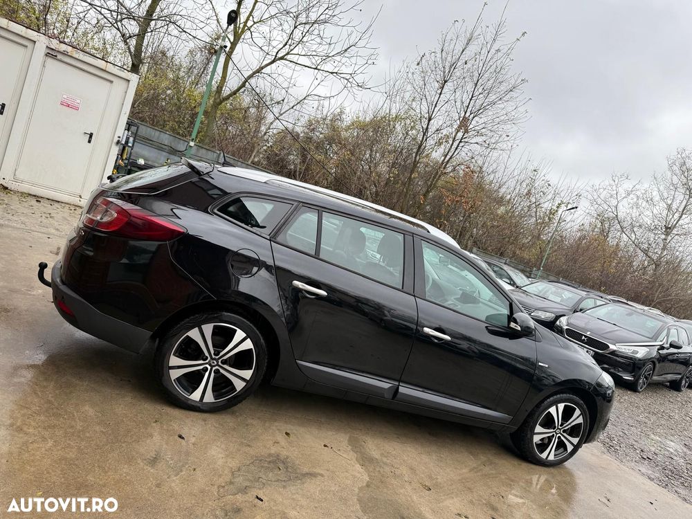 Renault Megane Grandtour TCe 130 BOSE Edition - 33