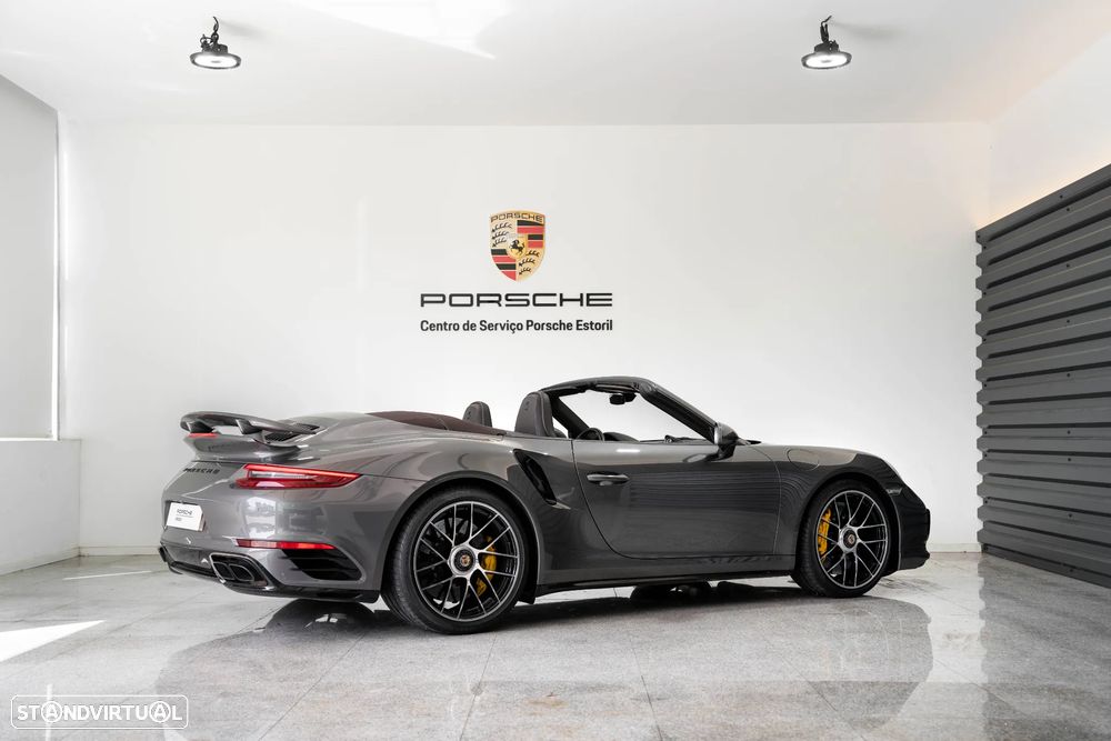 Porsche 911 (991) Turbo S Cabriolet - 12