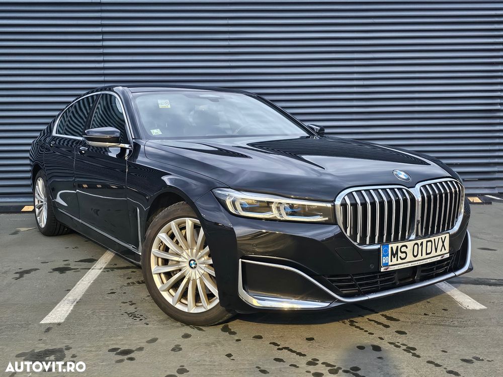BMW Seria 7 740d xDrive MHEV - 7