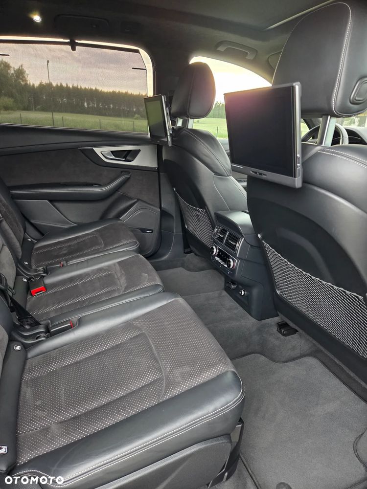 Audi Q7 50 TDI Quattro Tiptronic - 18