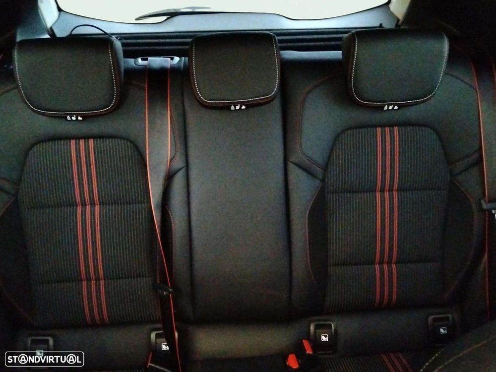 Renault Clio 1.0 TCe RS Line - 12