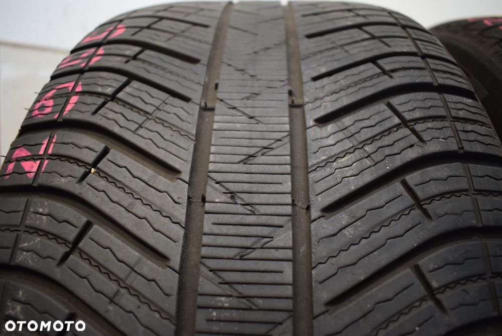 R19 275/50 Michelin Pilot Alpin 5 SUV - 2