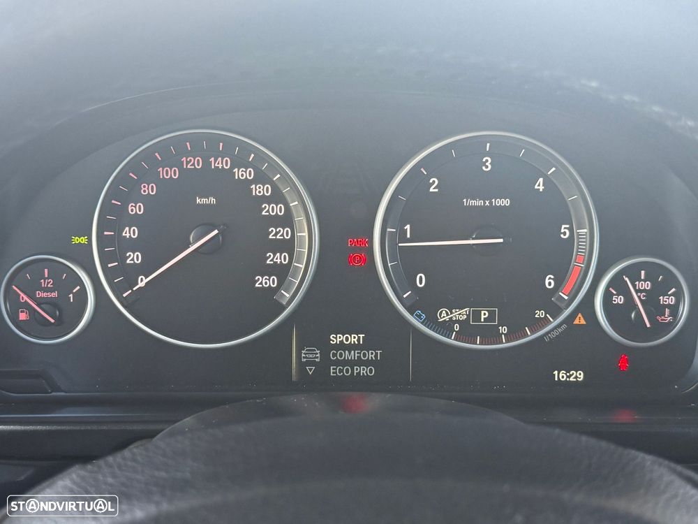 BMW 520 d Line Luxury Auto - 23