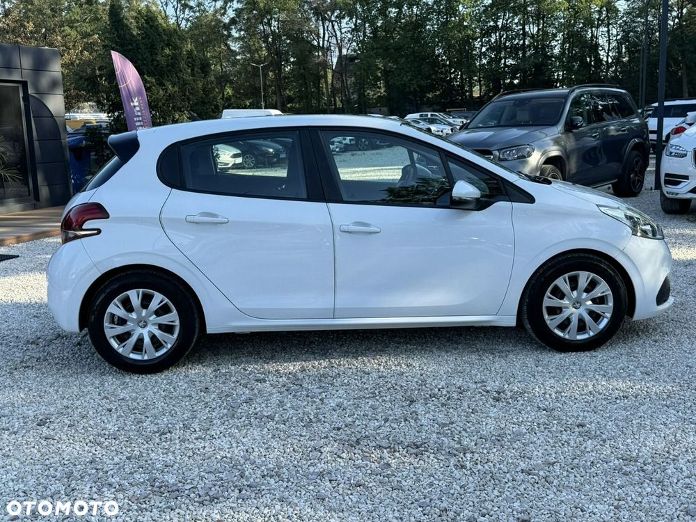 Peugeot 208 - 2