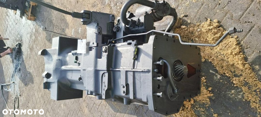 SKRZYNIA TRAKTOR DEUTZ- FAHR AGROTRON 135 T-7226L - 5
