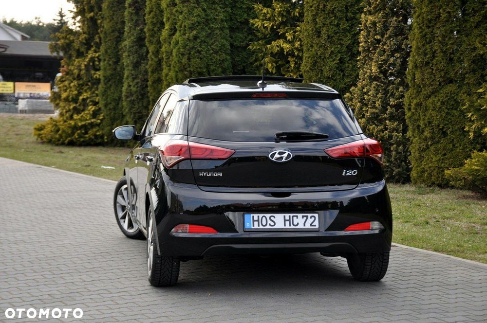 Hyundai i20 - 15