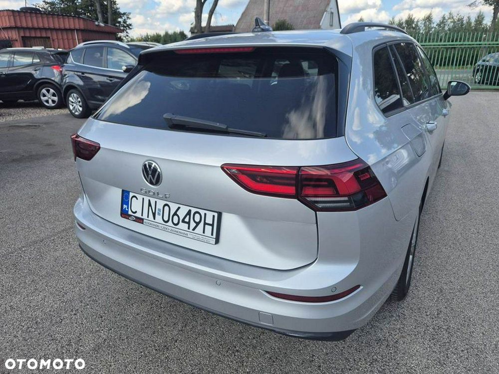 Volkswagen Golf - 18