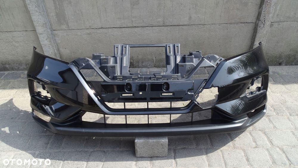 nissan qashqai ii lift 17r> - zderzak przedni - 1