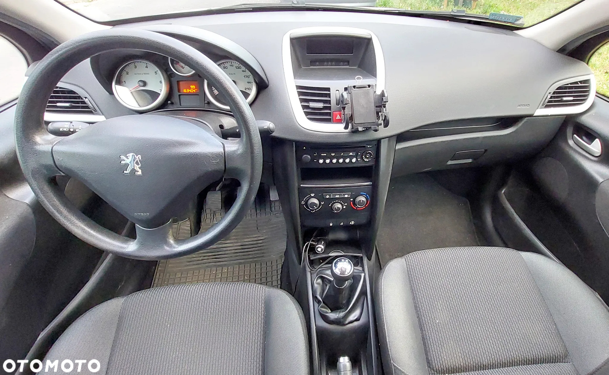 Peugeot 207 1.4 16V Trendy - 3