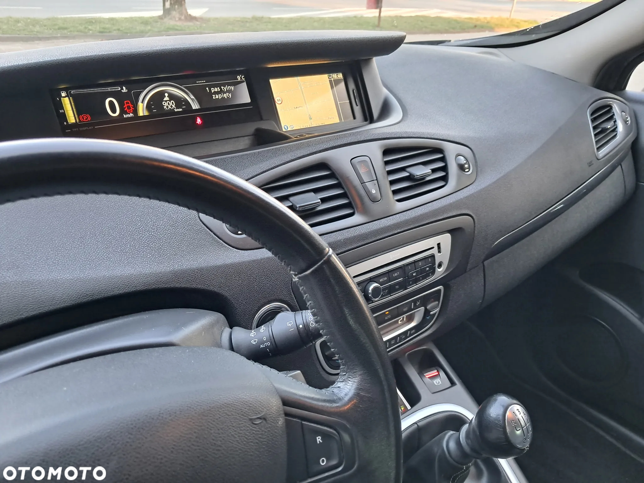 Renault Scenic ENERGY dCi 110 Start & Stop Expression - 9