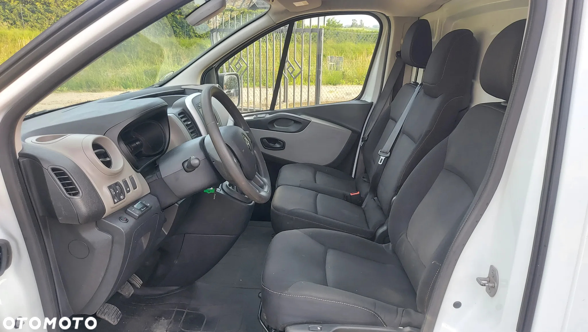 Renault Trafic - 20
