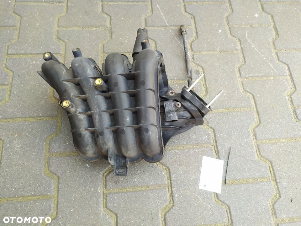 KOLEKTOR SSĄCY HYUNDAI I20 1.2 G4LA - 1