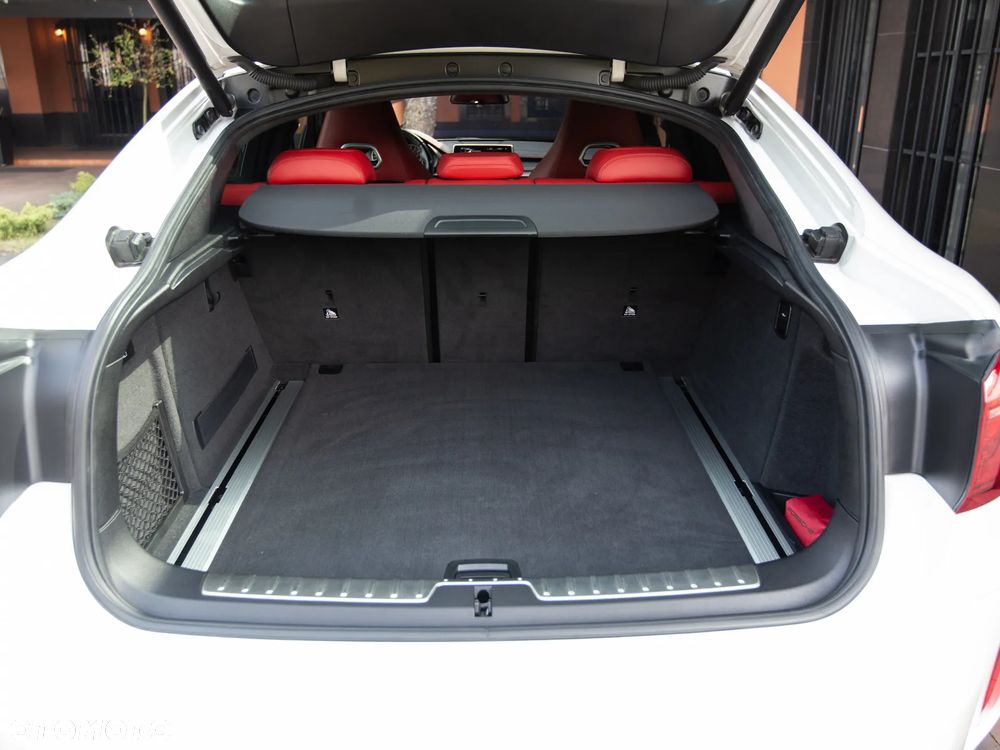 BMW X6 - 14