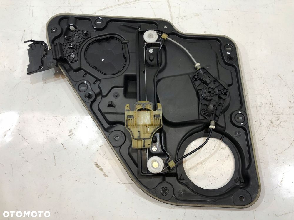 grand cherokee wk2 podnośnik szyby prawy tył tylny - 2