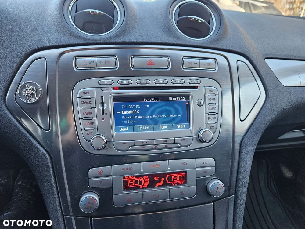 Ford Mondeo SW 2.0 TDCi Titanium - 15