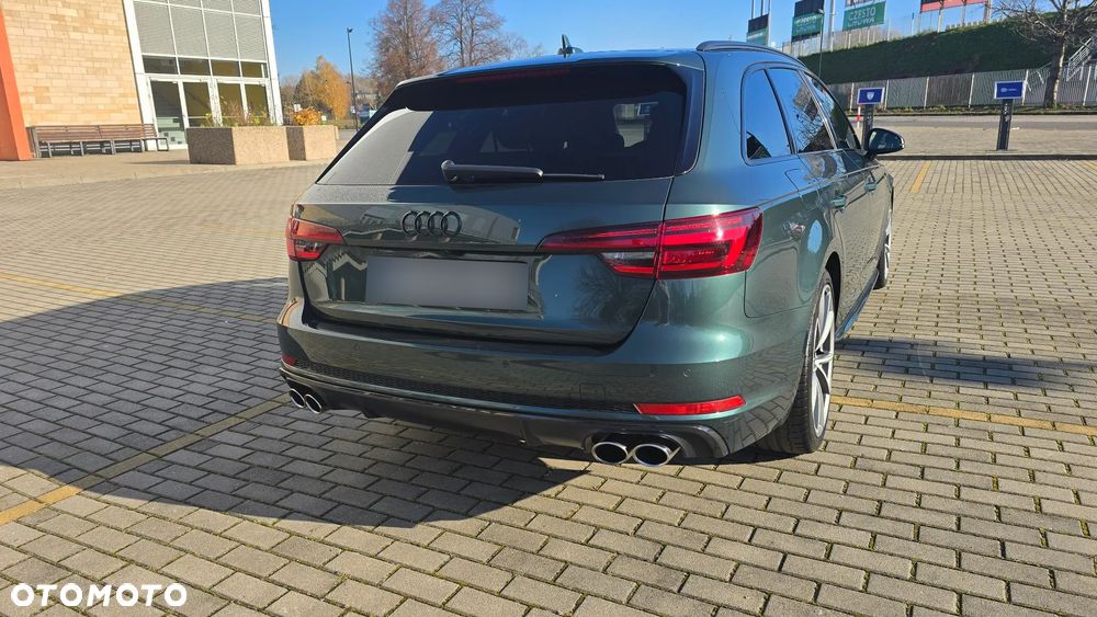 Audi S4 Avant - 9