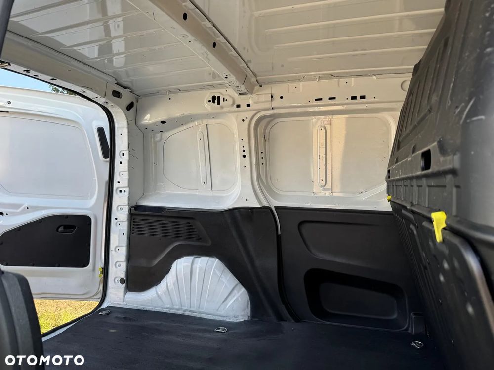 Toyota Proace City - 9