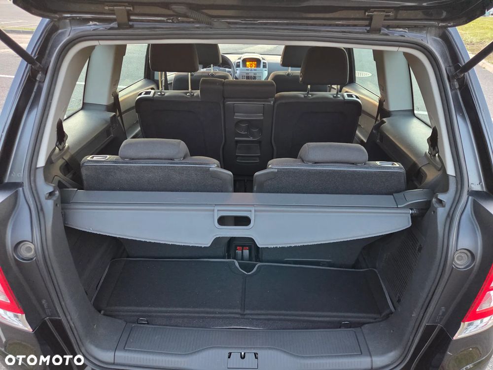 Opel Zafira 1.8 Family - 16