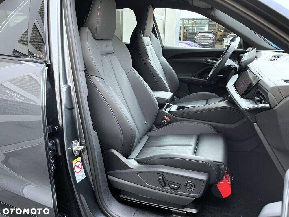 Audi Q5 Sportback - 26