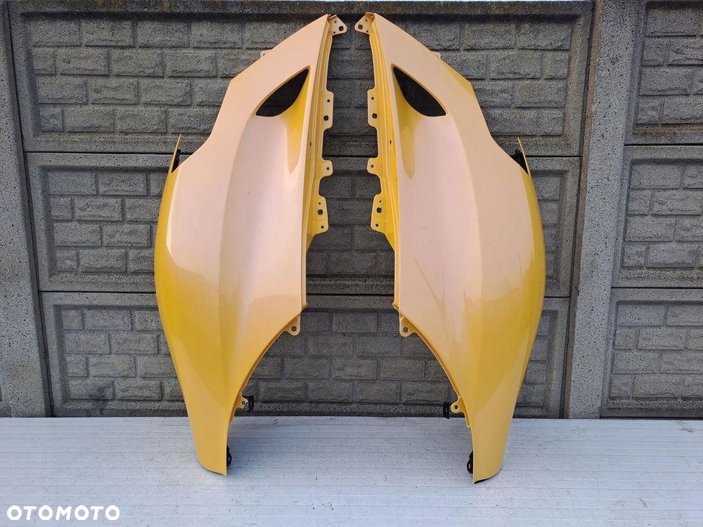 MASERATI MC20 MC-20 BŁOTNIK PRAWY LEWY PRZEDNI