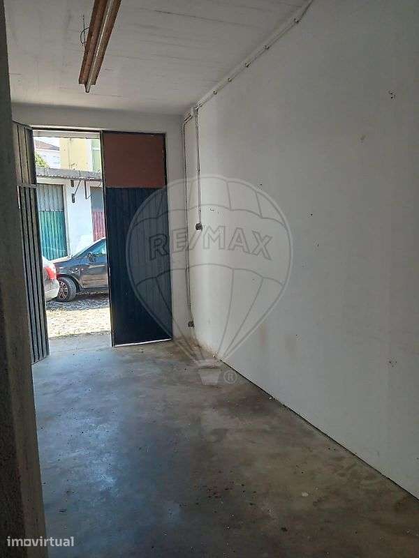 Garagem  para arrendamento - Grande imagem: 4/4