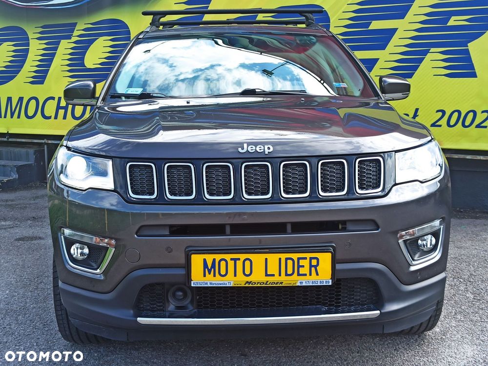 Jeep Compass - 2