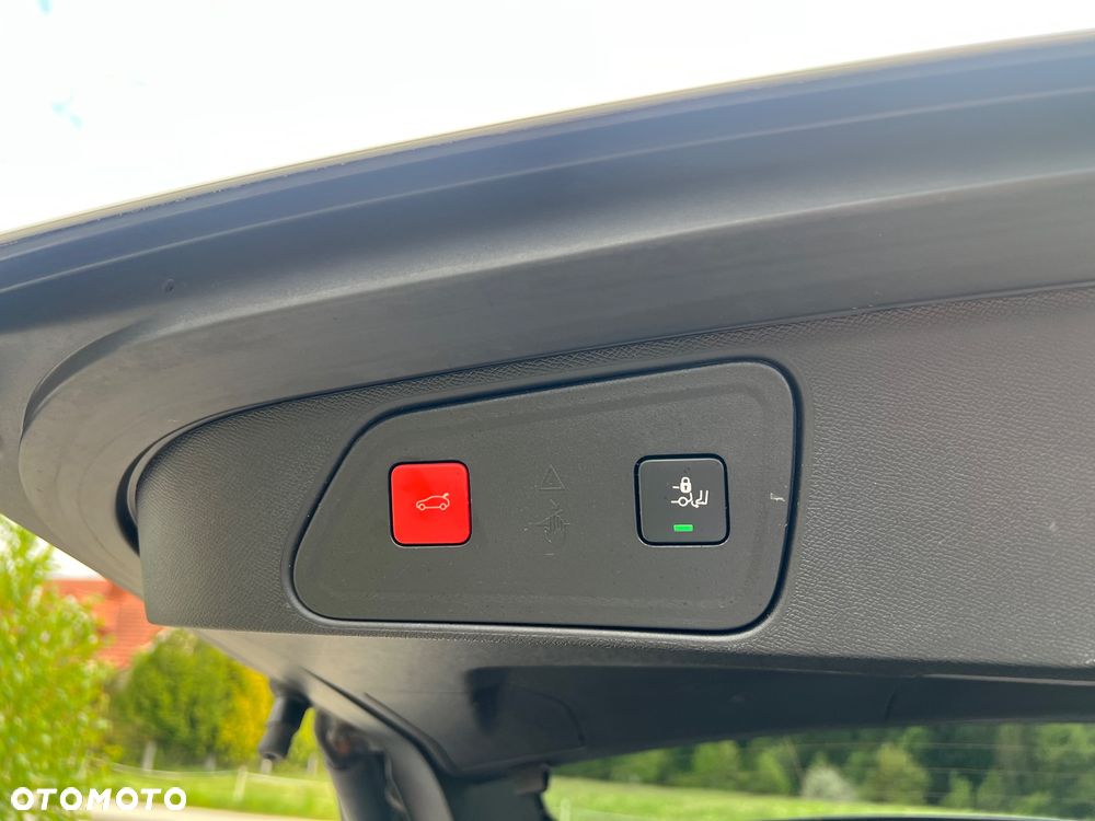 Peugeot 3008 1.5 BlueHDi GT Pack S&S EAT8 - 31