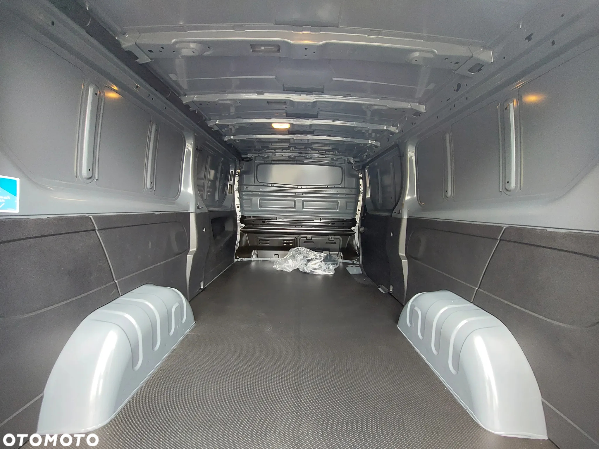 Renault Trafic - 6