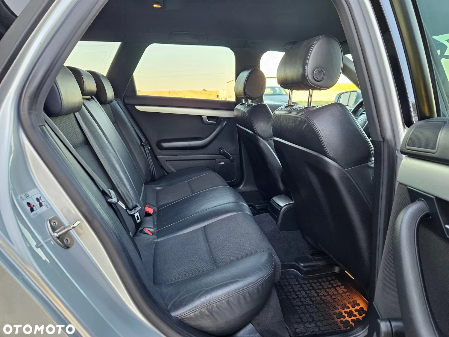 Audi A4 Avant 2.0 TDI - 18