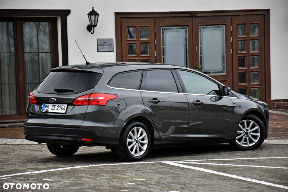 Ford Focus 1.5 TDCi Black Edition - 25