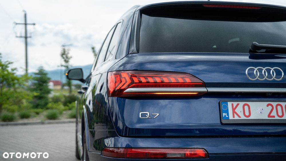 Audi Q7 - 3