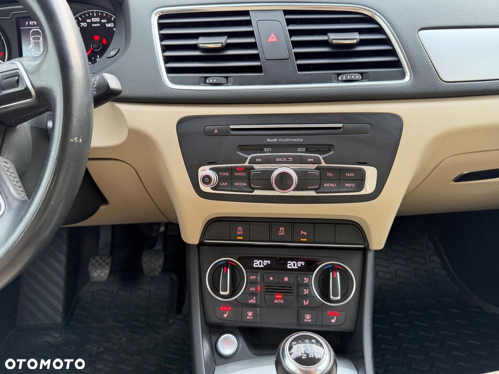 Audi Q3 2.0 TDI sport - 9