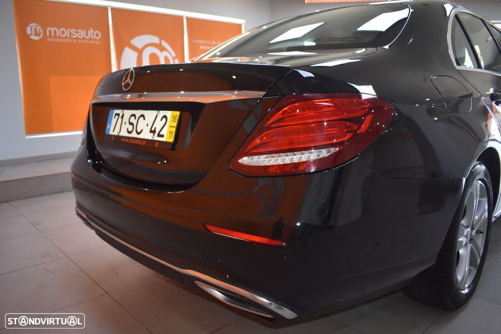 Mercedes-Benz E 220 d Avantgarde - 17