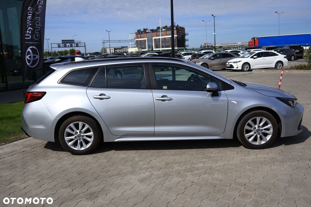 Toyota Corolla 1.8 Hybrid Comfort - 8