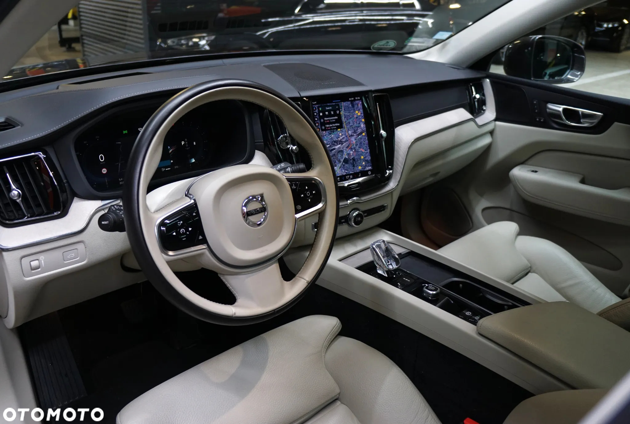 Volvo XC 60 B4 B Inscription - 11
