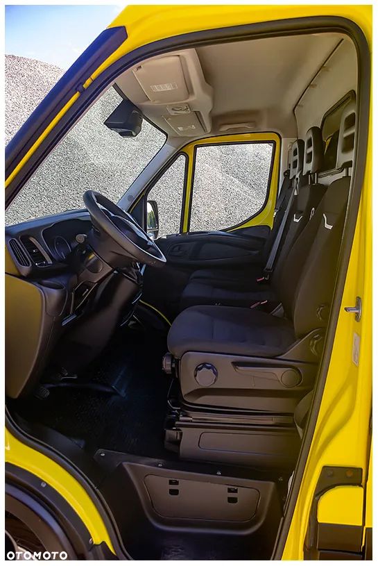 Iveco 35S18 - 17