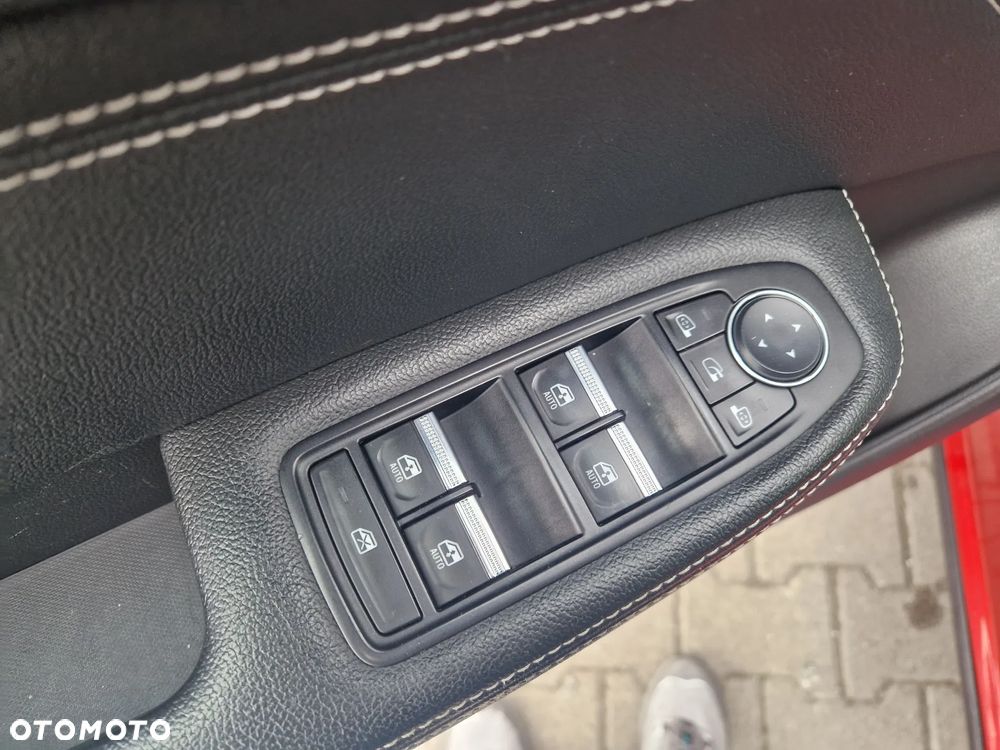 Renault Arkana 1.6 E-TECH Zen MMT - 13