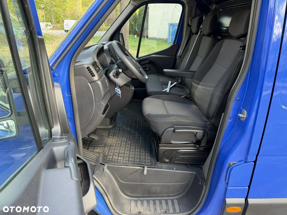 Renault Master - 10